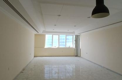 Apartment - 3 - 3 for rent in Al Majaz 3 - Al Majaz - Sharjah
