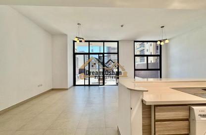 Apartment - 2 Bedrooms - 3 Bathrooms for rent in Iris Amber - Al Jaddaf - Dubai