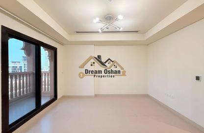 Apartment - 1 Bedroom - 2 Bathrooms for rent in Al Nokhadha Building - Al Jaddaf - Dubai Apartment - 1 Bedroom - 2 Bathrooms for rent in Al Nokhadha Building - Al Jaddaf - Dubai