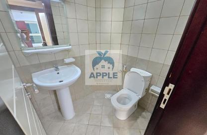 Apartment - 1 Bedroom - 2 Bathrooms for rent in Muwaileh Commercial - Sharjah