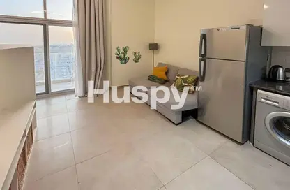 شقة - 1 حمام للايجار في عزيزي ستار - الفرجان - دبي