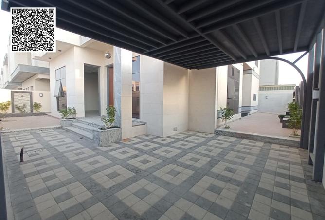 126560951 - Property Image 3