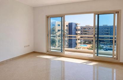 Apartment - 1 Bedroom - 2 Bathrooms for sale in Tower 24 - Al Reef Downtown - Al Reef - Abu Dhabi