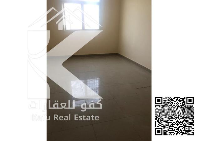 93580211 - Property Main Image