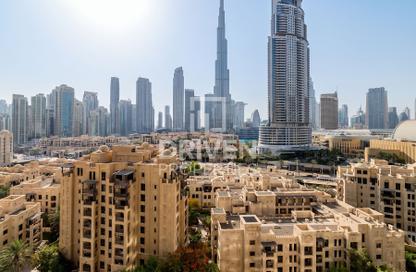Apartment - 2 Bedrooms - 2 Bathrooms for rent in Burj Royale - Downtown Dubai - Dubai Apartment - 2 Bedrooms - 2 Bathrooms for rent in Burj Royale - Downtown Dubai - Dubai