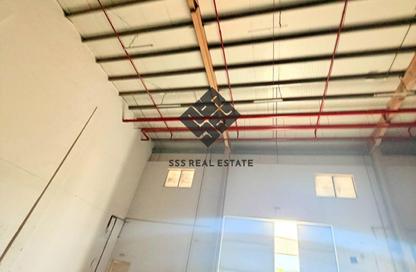 Warehouse - Studio for rent in Umm Dir - Umm Al Quwain