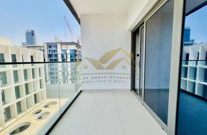 Apartment - 1 Bedroom - 2 Bathrooms for rent in Jumeirah Garden City - Al Satwa - Dubai