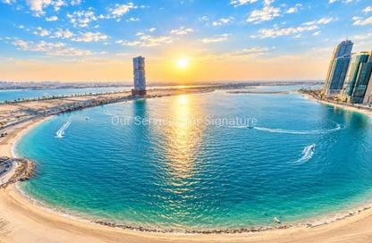 Apartment - 3 - 3 for rent in Shadow Tower - Al Mamzar - Sharjah - Sharjah Apartment - 3 - 3 for rent in Shadow Tower - Al Mamzar - Sharjah - Sharjah