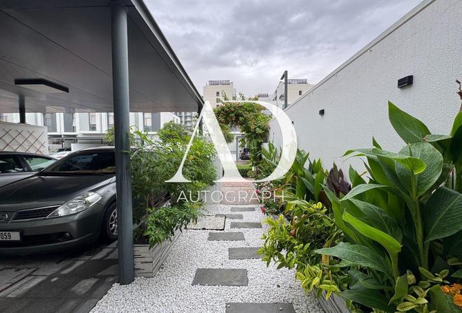 73111865 - Property Image 3