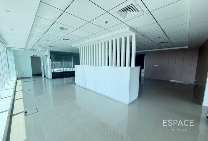 83212164 - Property Image 3