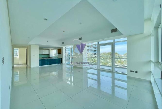 52392823 - صورة العقار 2