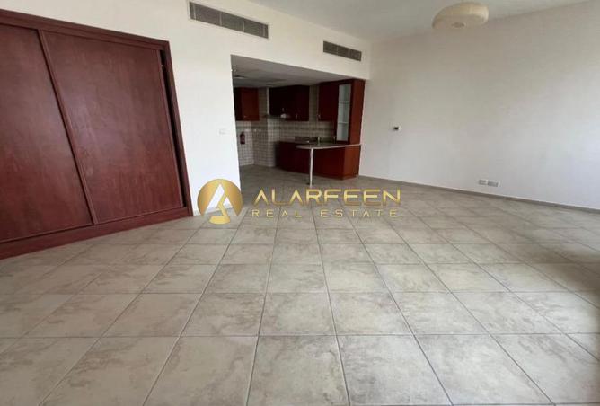 116826007 - Property Image 3