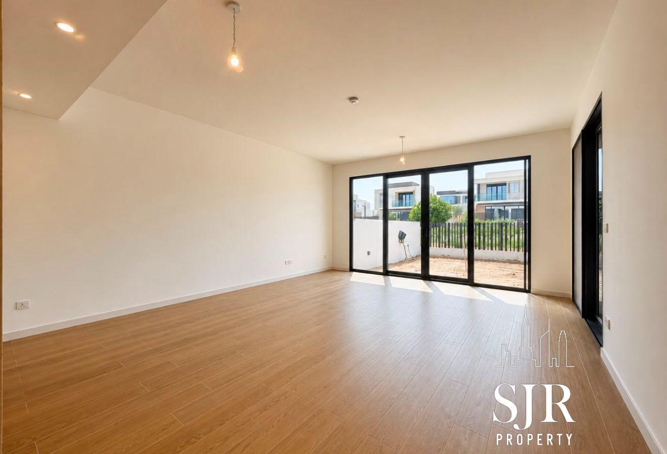 Motivated Landlord | Brand New | Single Row Corner photo 4