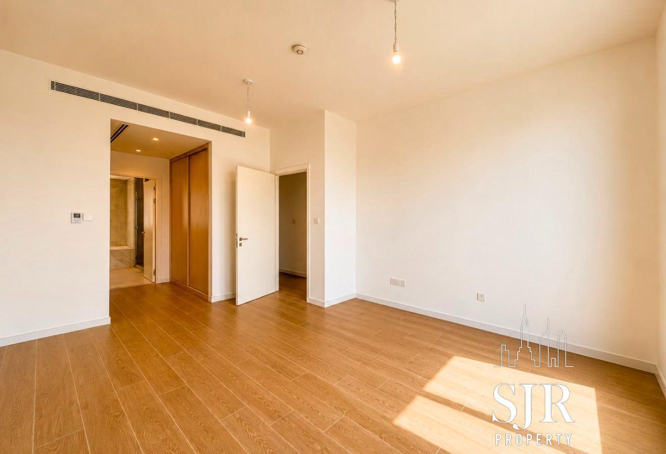 Motivated Landlord | Brand New | Single Row Corner photo 17