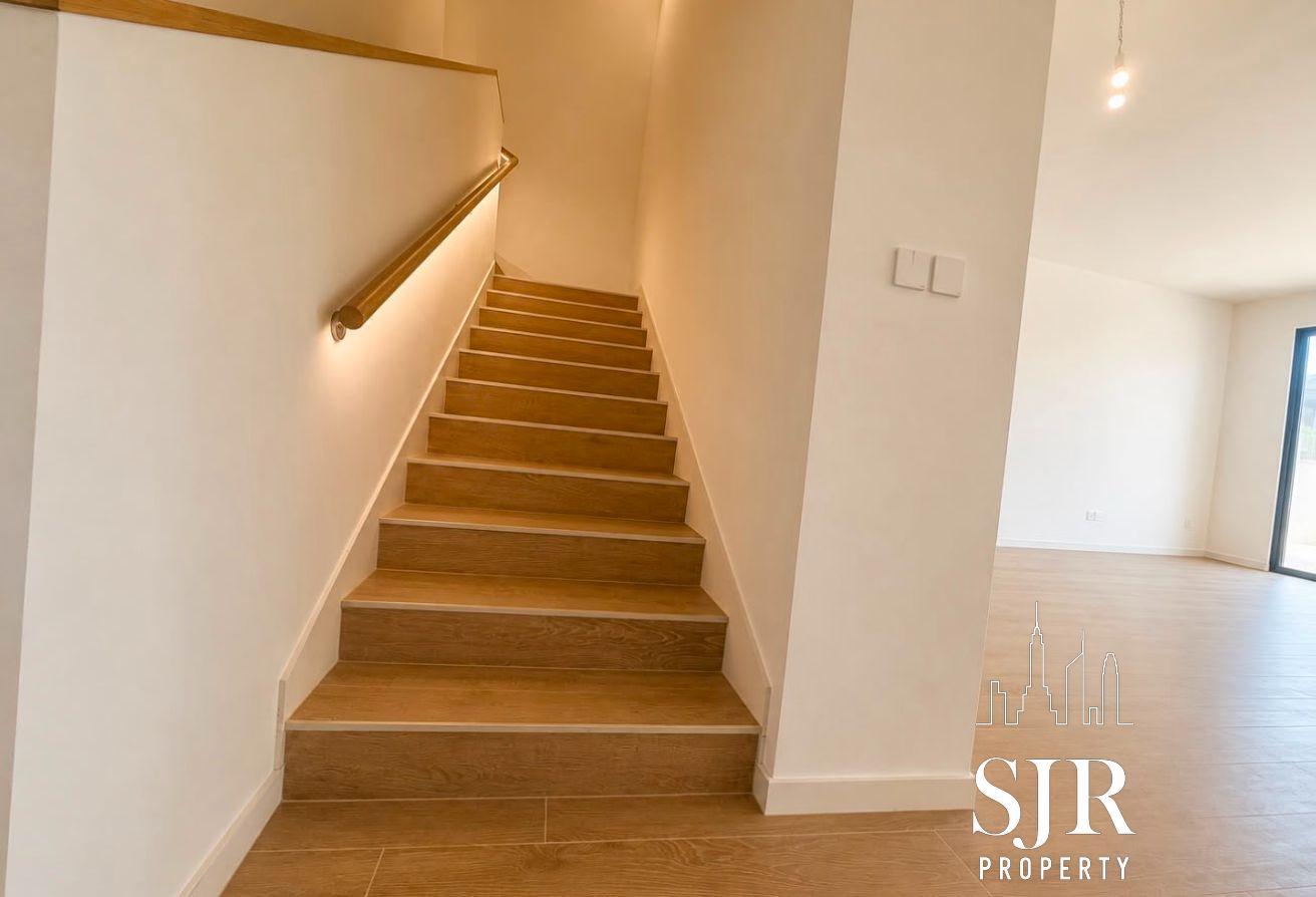 Motivated Landlord | Brand New | Single Row Corner photo 10