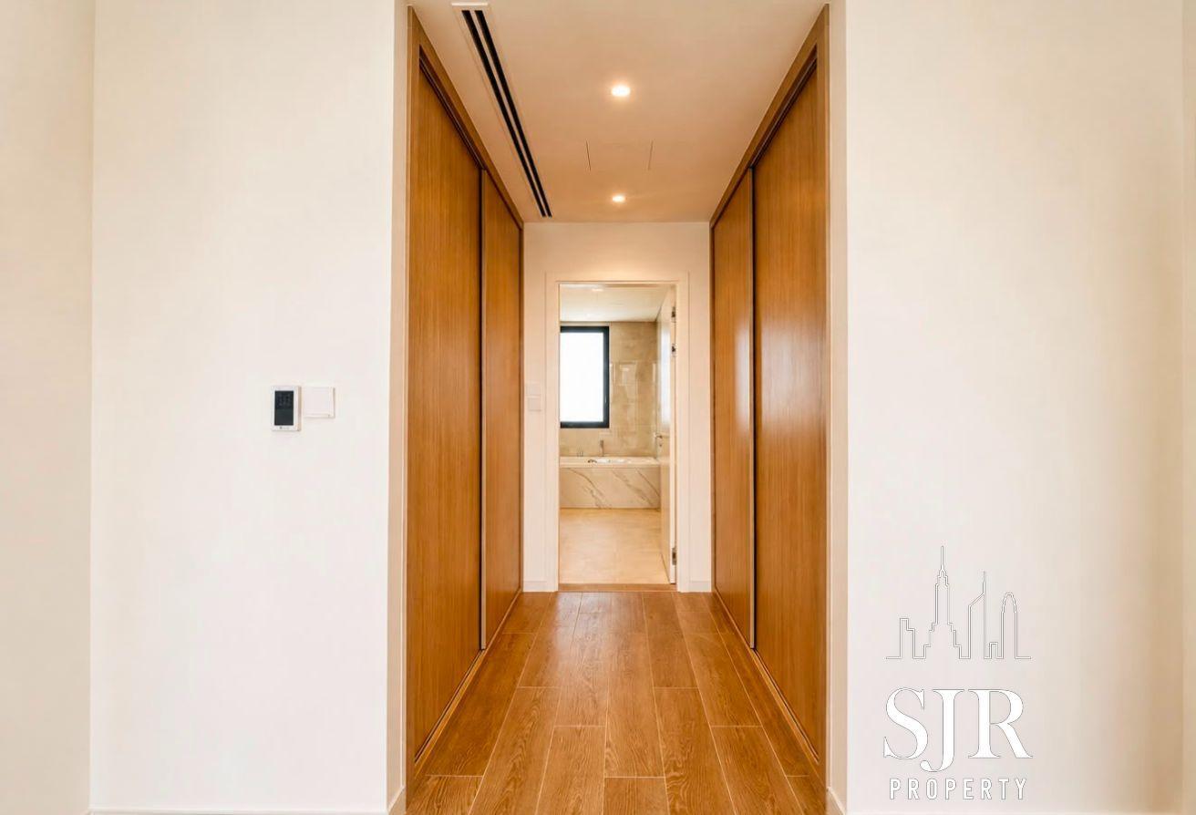 Motivated Landlord | Brand New | Single Row Corner photo 18