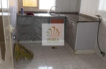 Apartment - 2 Bedrooms - 2 Bathrooms for rent in Ajman Creek Towers - Al Rashidiya 1 - Al Rashidiya - Ajman