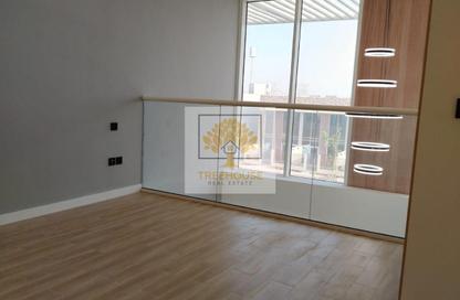 Villa - 2 Bedrooms - 3 Bathrooms for rent in Rukan 3 - Rukan - Dubai