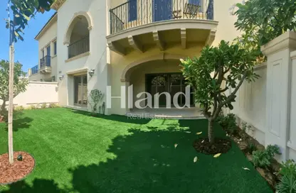 تاون هاوس - 4 غرف نوم - 5 حمامات للبيع في فلل سعديات بيتش - شاطئ السعديات - جزيرة السعديات - أبوظبي