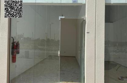 عمارة بالكامل - استوديو - 1 حمام للبيع في الحليو 1 - الحليو - عجمان