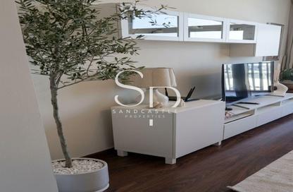 Apartment - 2 - 2 for rent in National Bonds Jewels - Liwan - Dubai
