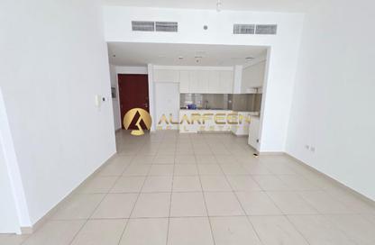 Apartment - 2 Bedrooms - 2 Bathrooms for rent in Zahra Apartments 1A - Zahra Apartments 1 - Zahra Apartments - Town Square - Dubai