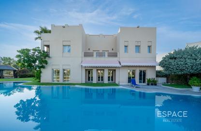 Villa - 6 Bedrooms - 6 Bathrooms for sale in Meadows 7 - Meadows - Dubai