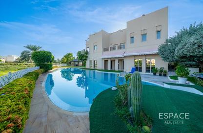 Villa - 6 Bedrooms - 6 Bathrooms for sale in Meadows 7 - Meadows - Dubai