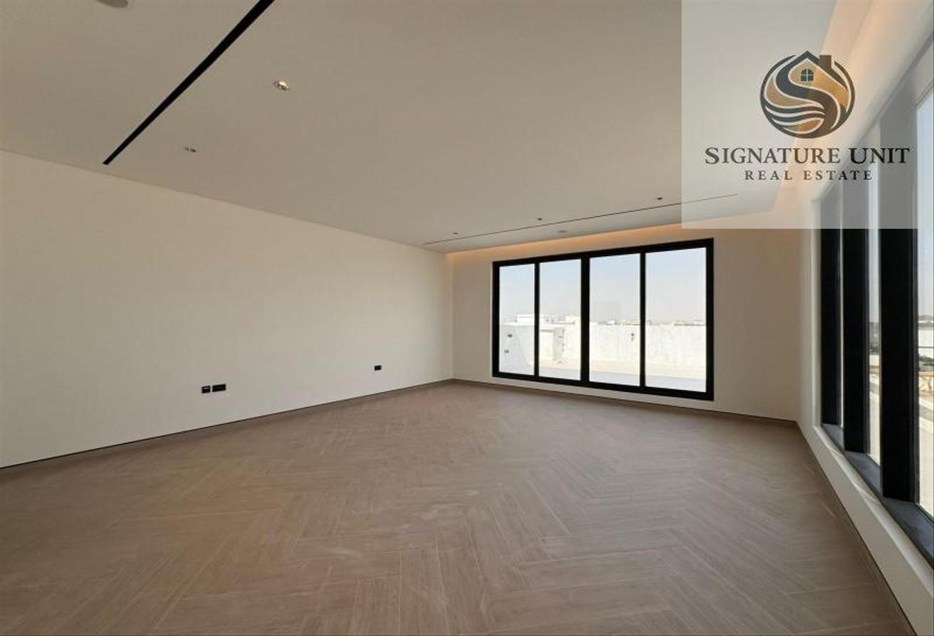 Spacious 5-BR|Majlis & Maid’s Room| Garden photo 18