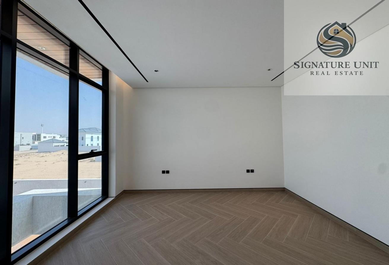 Spacious 5-BR|Majlis & Maid’s Room| Garden photo 17