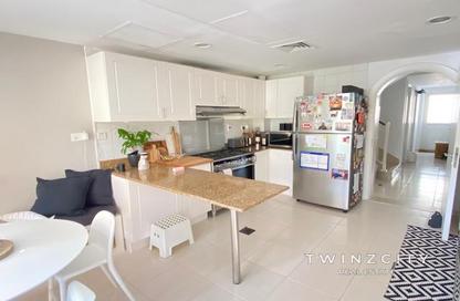 Villa - 3 Bedrooms - 2 Bathrooms for rent in Springs 3 - The Springs - Dubai