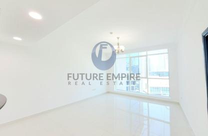 Apartment - 1 Bedroom - 2 Bathrooms for rent in Majestic Tower - Al Abraj street - Business Bay - Dubai