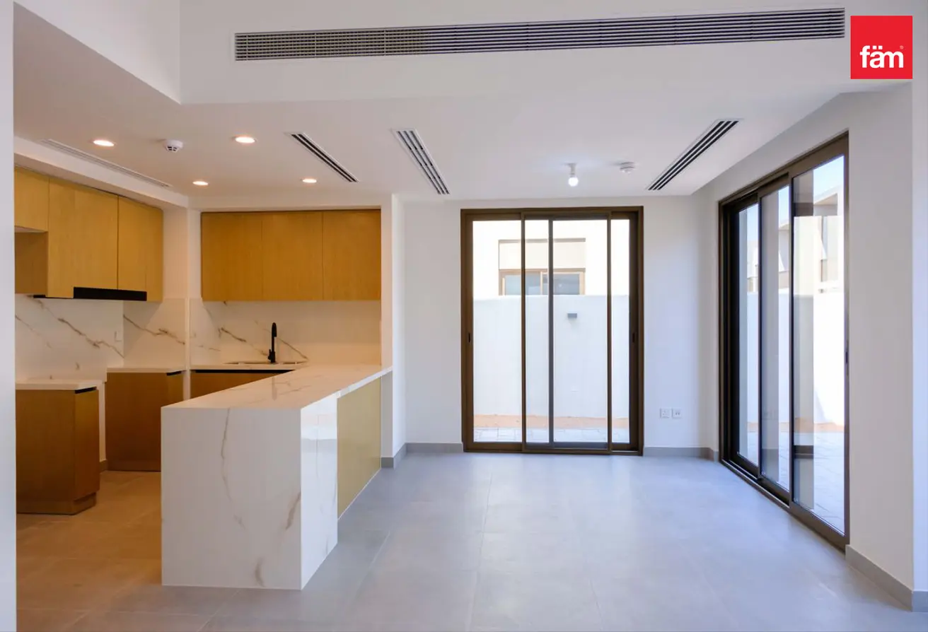 155578388 - Property Main Image