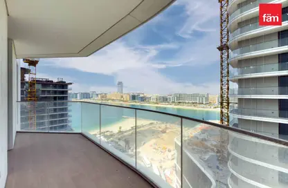 Apartment - 2 Bedrooms - 2 Bathrooms for sale in Palace Beach Residence Tower 2 - Palace Beach Residence - EMAAR Beachfront - Dubai Harbour - Dubai
