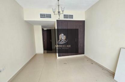 Apartment - 1 Bedroom - 2 Bathrooms for rent in Muwailih Building - Muwaileh - Sharjah