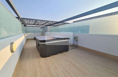 Duplex - 2 Bedrooms - 2 Bathrooms for sale in Oasis Residences - Masdar City - Abu Dhabi