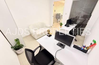 Office Space - Studio - 1 Bathroom for rent in Al Rostamani Building - Port Saeed - Deira - Dubai Office Space - Studio - 1 Bathroom for rent in Al Rostamani Building - Port Saeed - Deira - Dubai