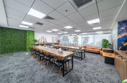 Office Space - Studio - 1 Bathroom for rent in Clover Bay Tower - Business Bay - Dubai