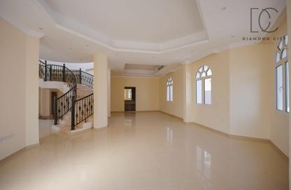 Villa - 6 Bedrooms - 6 Bathrooms for rent in Al Barsha South 2 - Al Barsha South - Al Barsha - Dubai