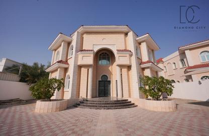 Villa - 6 Bedrooms - 6 Bathrooms for rent in Al Barsha South 2 - Al Barsha South - Al Barsha - Dubai