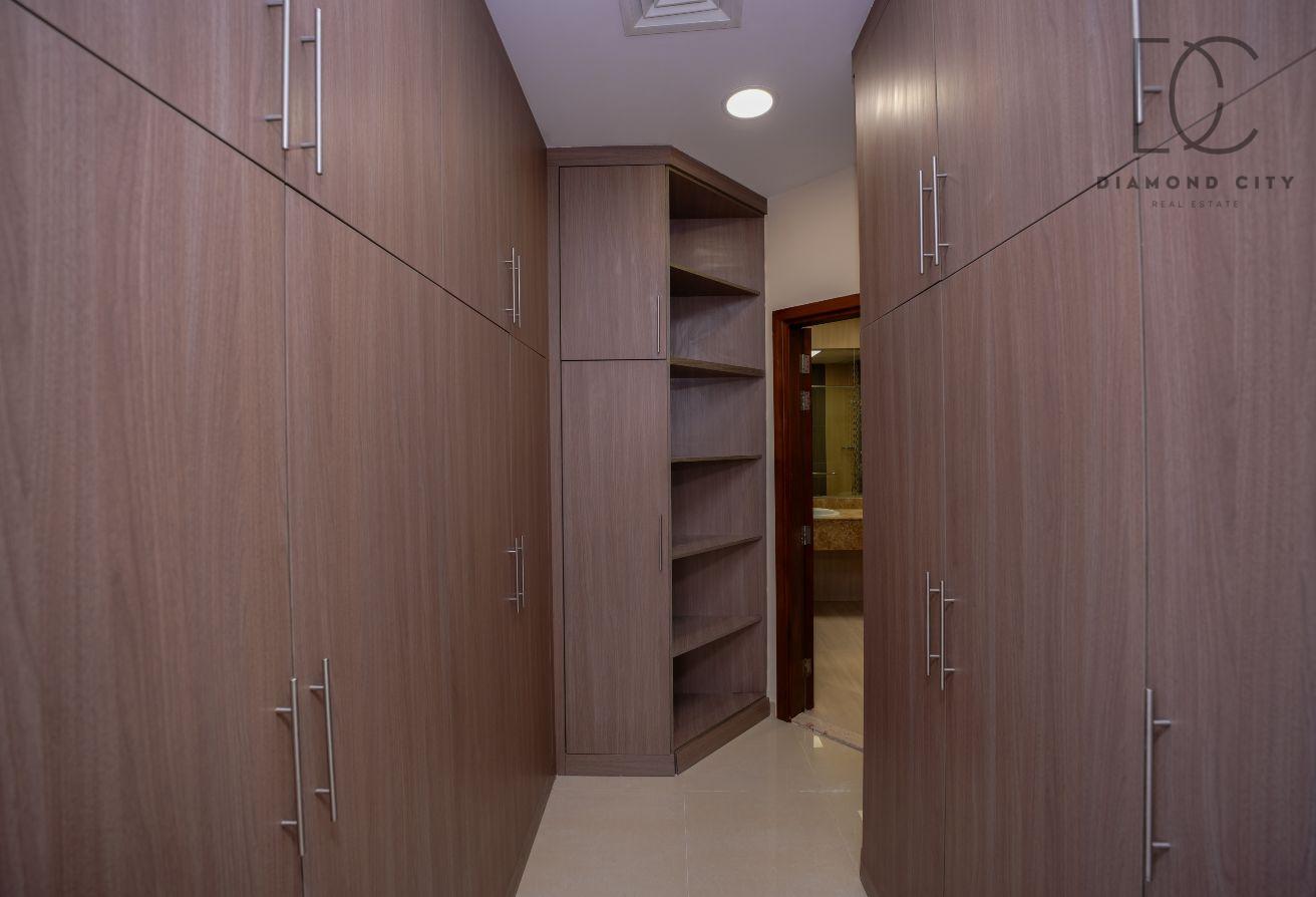 6-Bedroom Villa | Ready to Move | Prime Location photo 11