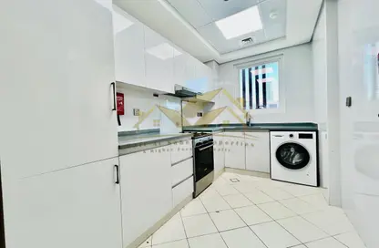 Apartment - 1 Bedroom - 2 Bathrooms for rent in Jumeirah Garden City - Al Satwa - Dubai