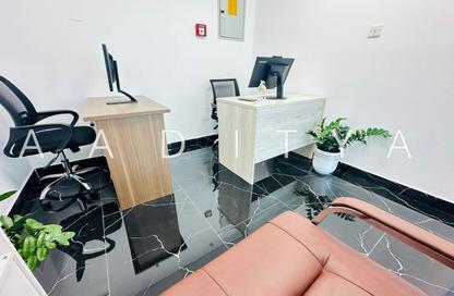 Office Space - Studio - 1 Bathroom for rent in Fatima Mohammad Ahmad Bin Suleiman Building - Al Raffa - Bur Dubai - Dubai