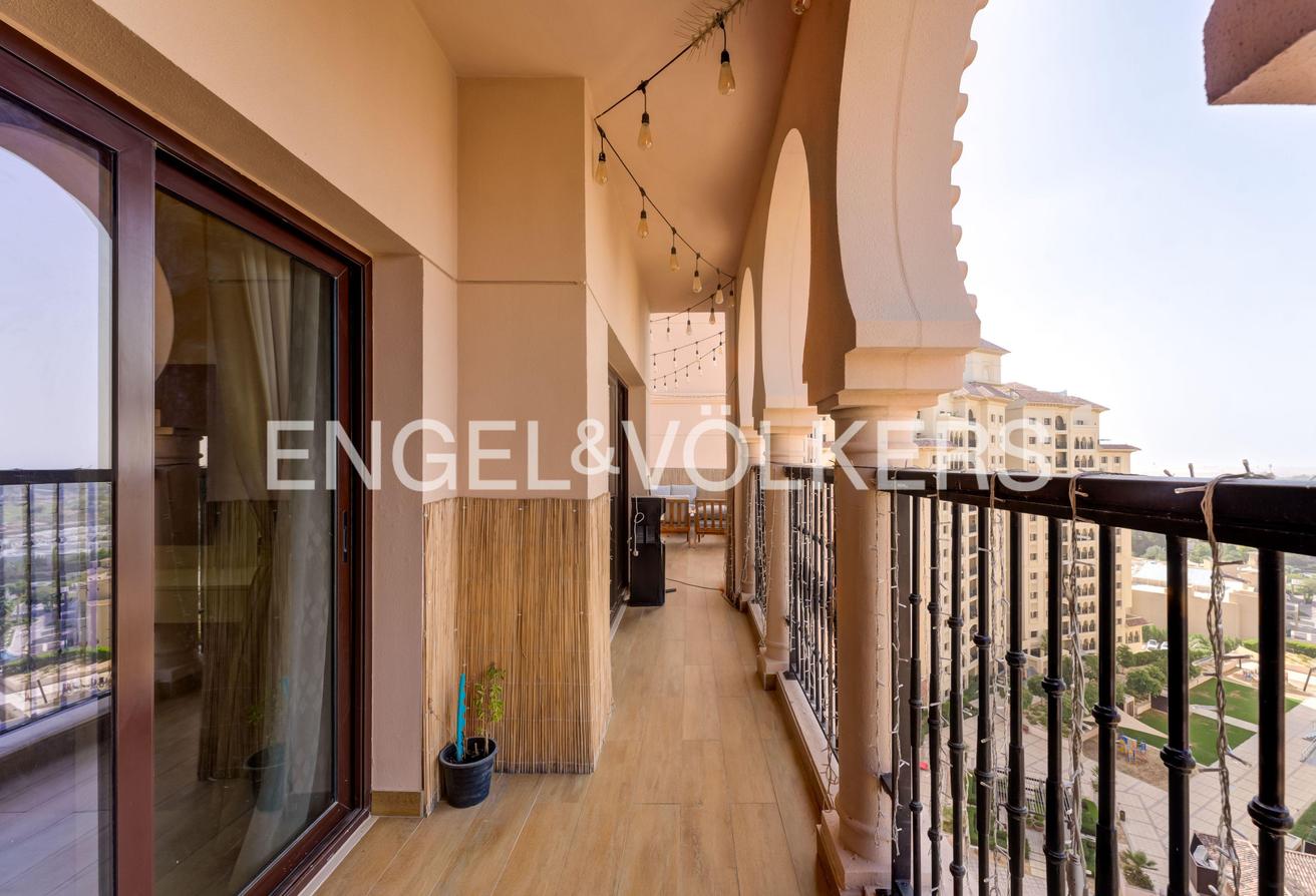 Fully Upgraded | Golf Course View | Bright photo 10