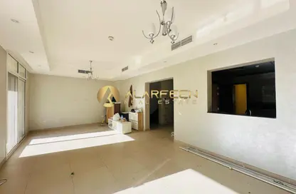 فيلا - 3 غرف نوم - 6 حمامات للايجار في فلل المعالي المعمارية - منطقة 14 - قرية جميرا الدائرية - دبي