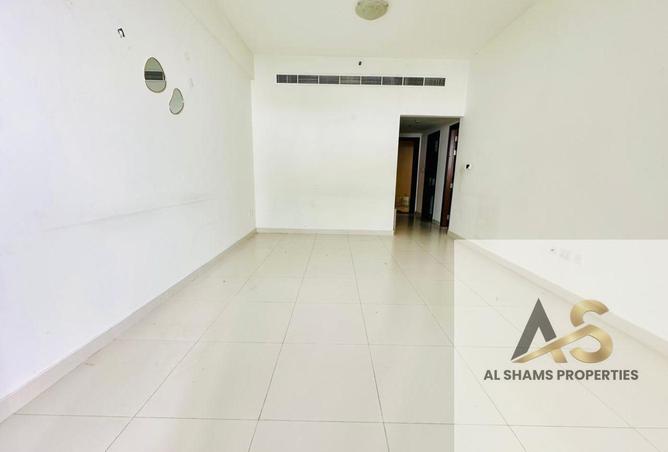 54957759 - صورة العقار 2