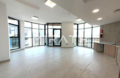 Apartment - 2 Bedrooms - 3 Bathrooms for rent in Karimian 3 - Jumeirah Garden City - Al Satwa - Dubai
