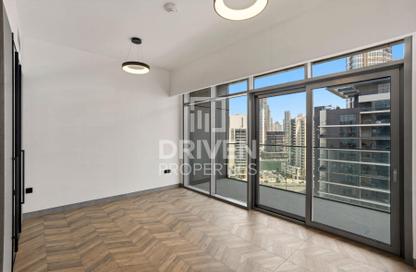 Apartment - 1 Bedroom - 2 Bathrooms for rent in Royal Regency - Business Bay - Dubai
