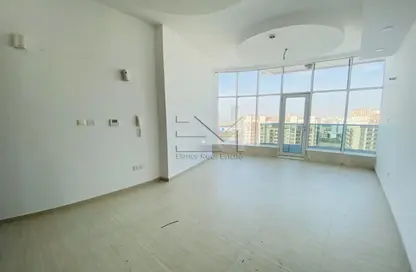 Apartment - 1 Bedroom - 2 Bathrooms for rent in Zenith A2 Tower - Zenith Towers - Dubai Sports City - Dubai