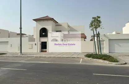 Villa - 4 Bedrooms - 7 Bathrooms for sale in Fay Al Reeman II - Al Shamkha - Abu Dhabi